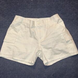 Women’s pack sun, Brandy Melville, white short shorts size small NWOT tags.